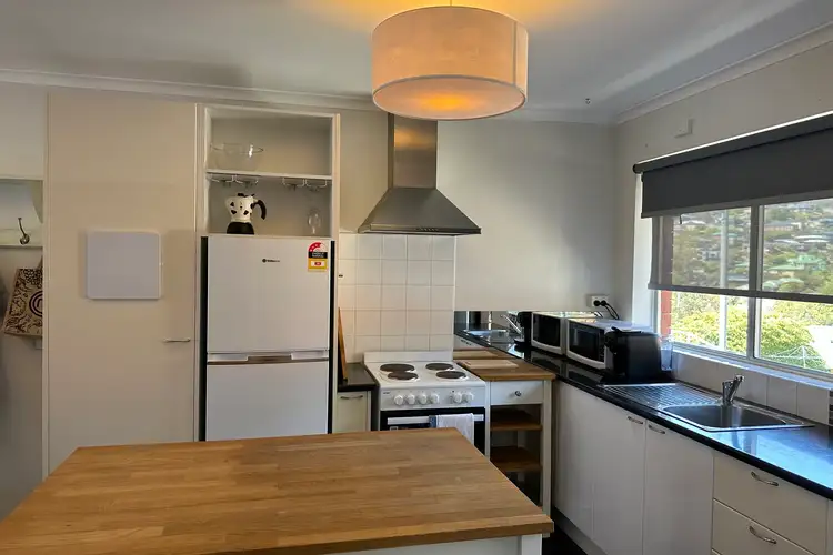 Sixth view of Homely unit listing, 1/8 Wallace Avenue, Lenah Valley TAS 7008