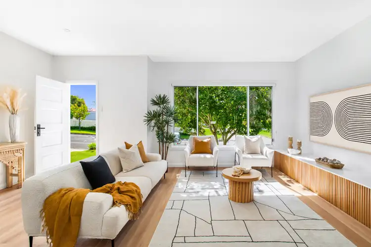 18 Carters Lane, Towradgi NSW 2518