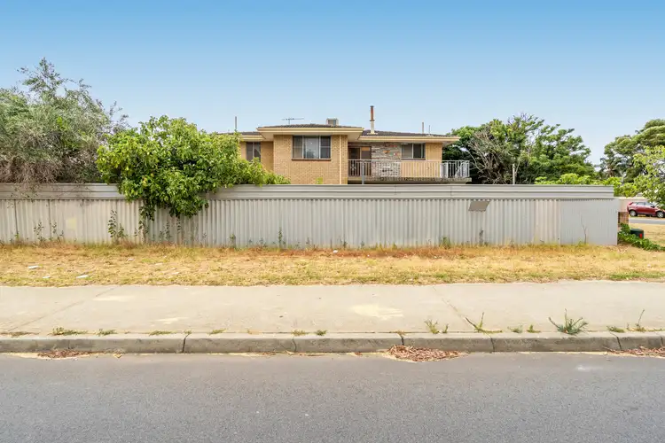 Fourth view of Homely house listing, 117 Carisbrooke Street, Maddington WA 6109