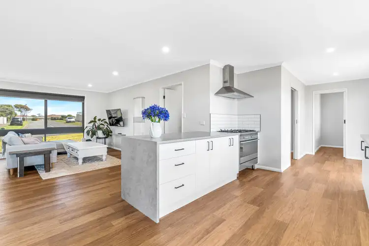 Fifth view of Homely house listing, 114 Woodend Road, Warrnambool VIC 3280