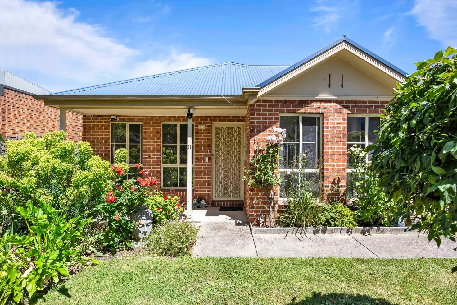 Main view of Homely house listing, 21 Parbury Avenue, Lake Gardens VIC 3355