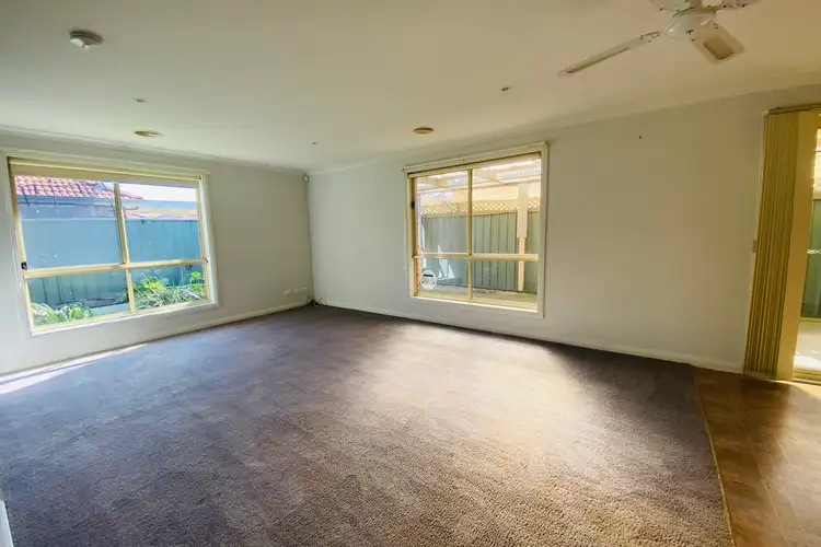 Fourth view of Homely house listing, 21 Parbury Avenue, Lake Gardens VIC 3355