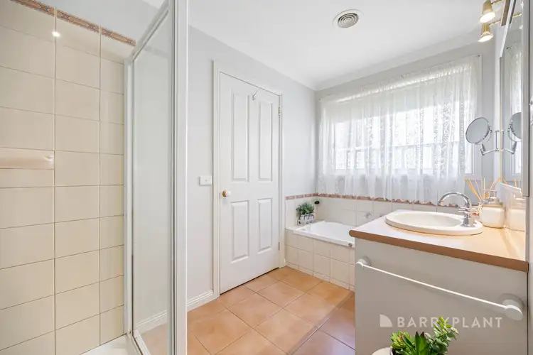 Fifth view of Homely house listing, 21 Parbury Avenue, Lake Gardens VIC 3355