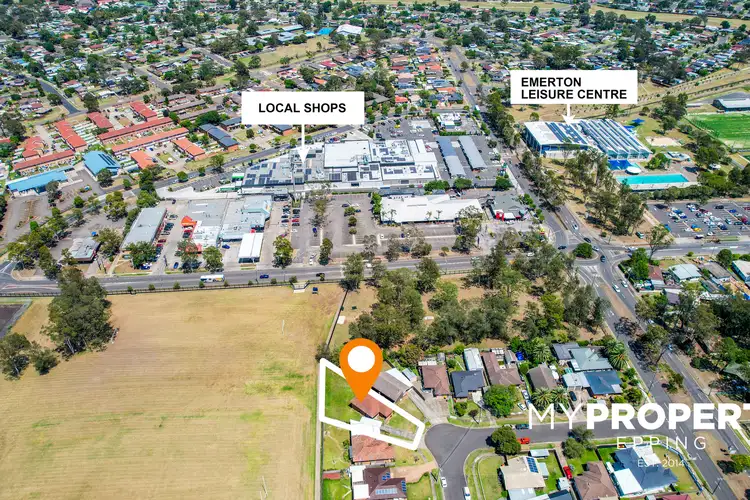 33 Pangari Crescent, Dharruk NSW 2770
