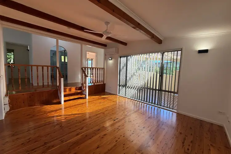 27A Sunbird Crescent