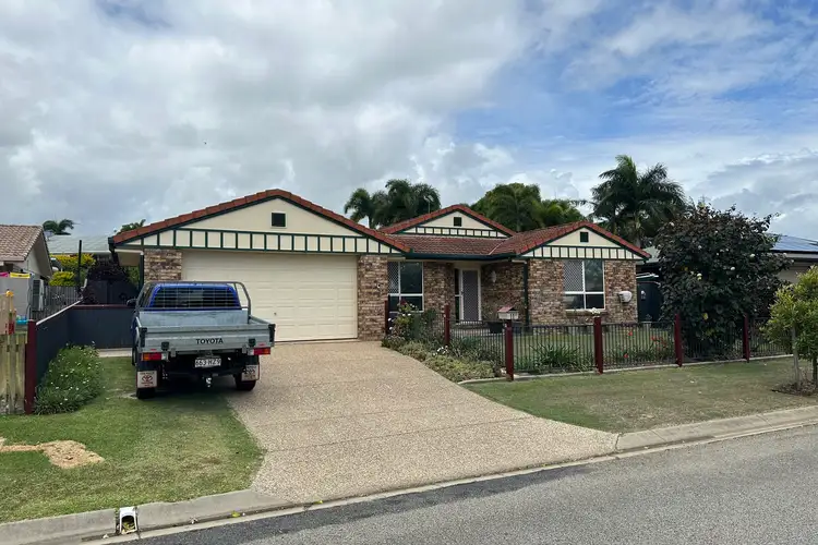 11 Botha Street, Blacks Beach QLD 4740