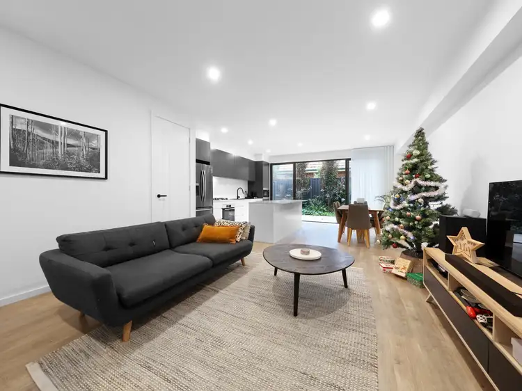 Second view of Homely unit listing, 4/10-12 Earlstown Road, Hughesdale VIC 3166