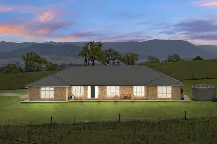 764 Luskintyre Road, Luskintyre NSW 2321