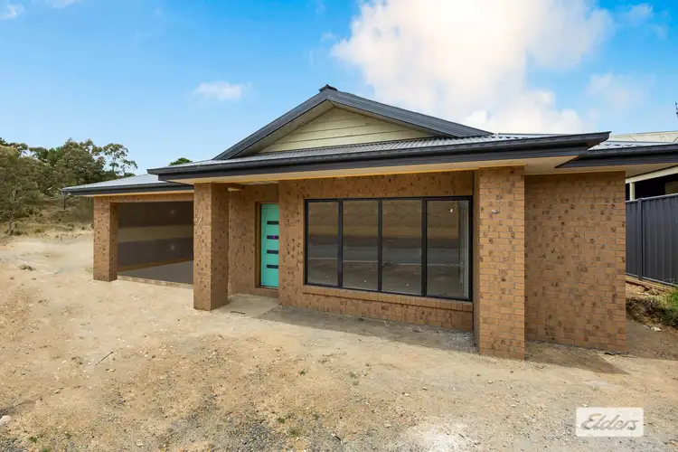 2 Warnies Lane, Ararat VIC 3377
