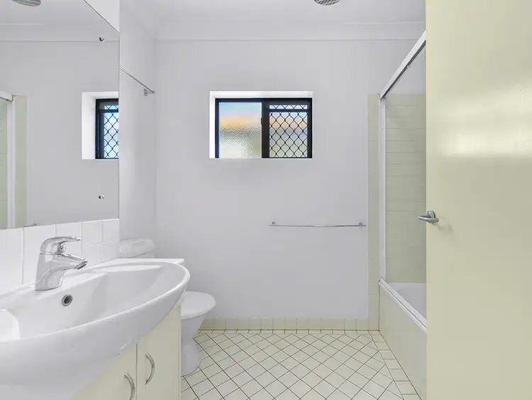 Fifth view of Homely apartment listing, 6/15 Stevenson Street, Ascot QLD 4007