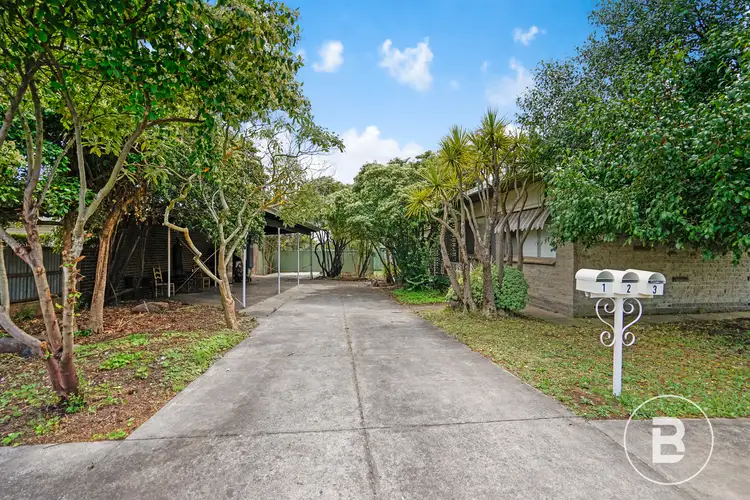 1-3/50 Cambridge Street, Wendouree VIC 3355