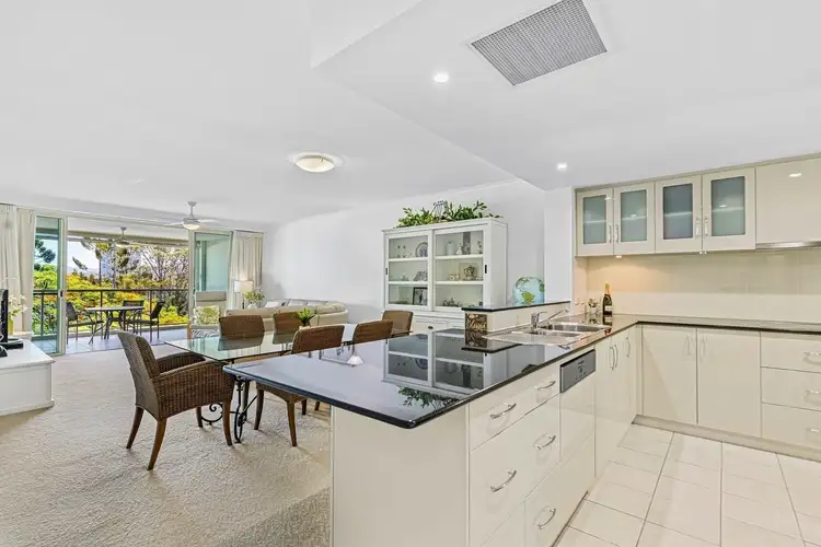 4155 Archer Hill Drive, Benowa QLD 4217