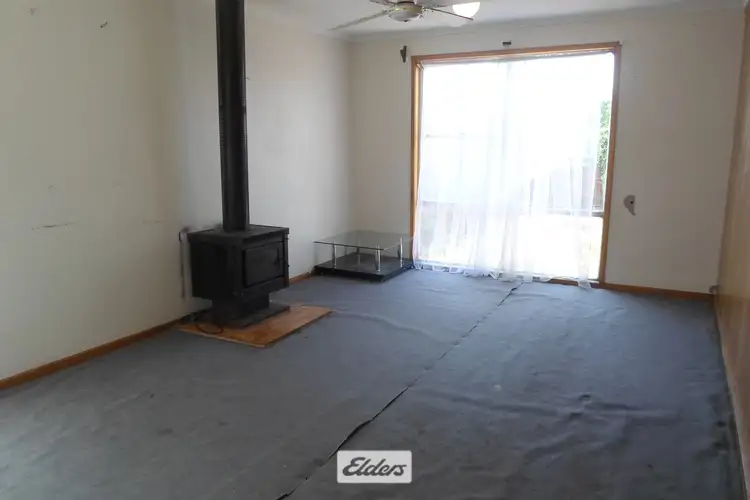 Fifth view of Homely house listing, 4 Cuttle Court, Robinvale VIC 3549