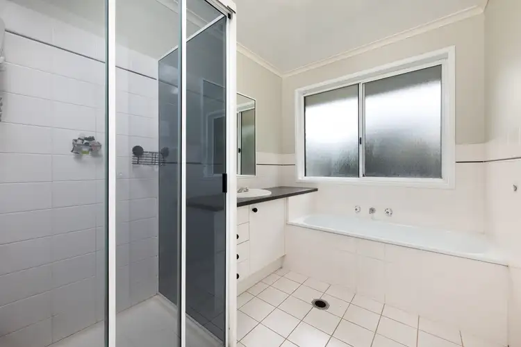 Fifth view of Homely house listing, 2 Kingston Road, Thurgoona NSW 2640