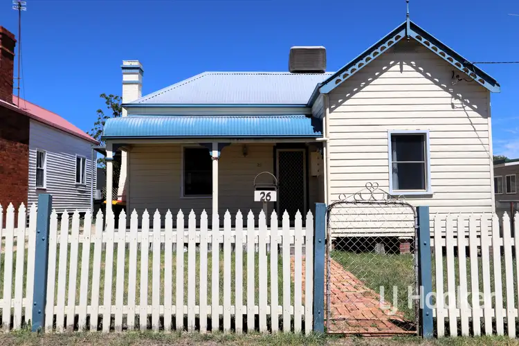 26 Swan Street, Inverell NSW 2360