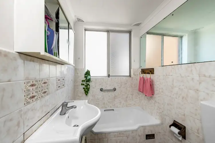 Third view of Homely apartment listing, 2/20-24 Bruce Street, Brighton-Le-Sands NSW 2216