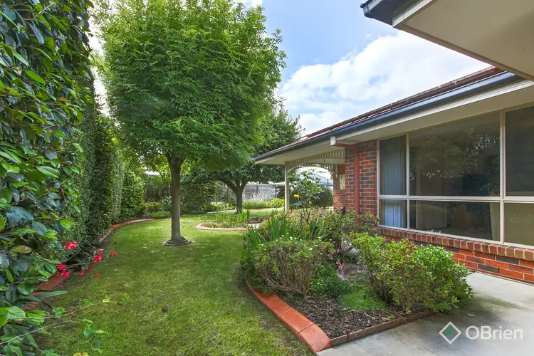 Second view of Homely house listing, 5 Barton Place, Eastwood VIC 3875