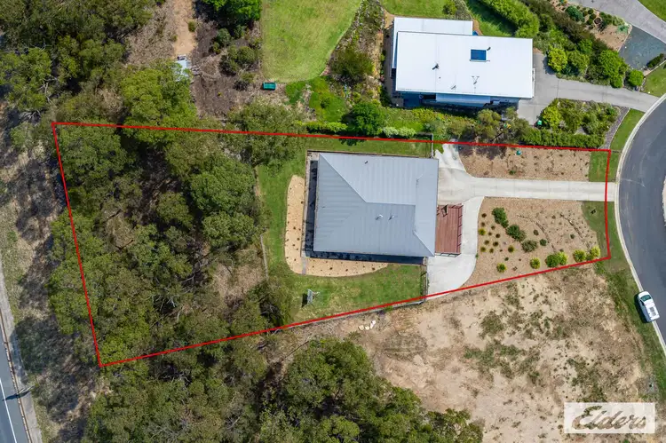 16 Spotted Gum Place, North Batemans Bay NSW 2536
