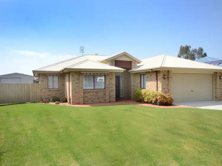 Main view of Homely house listing, 15 Balmoral Crescent, Eastwood VIC 3875