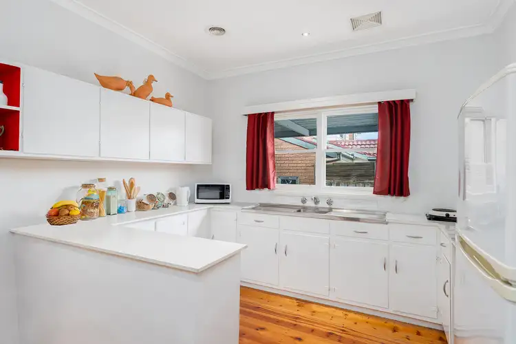 Sixth view of Homely house listing, 2 Kiteroa Street, Belmont VIC 3216