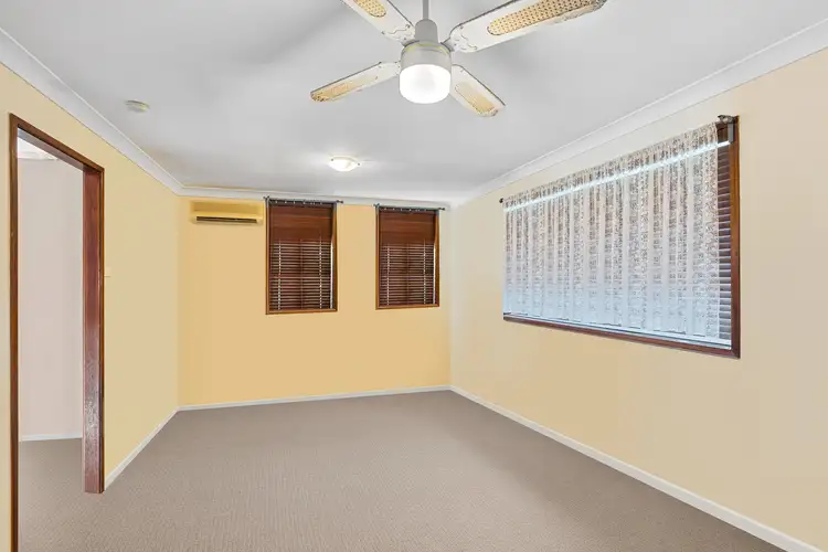 Fourth view of Homely villa listing, 5/14-16 Ocean View Road, Gorokan NSW 2263