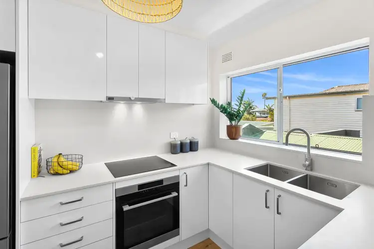 Fourth view of Homely apartment listing, 5/32 Monash Parade, Dee Why NSW 2099