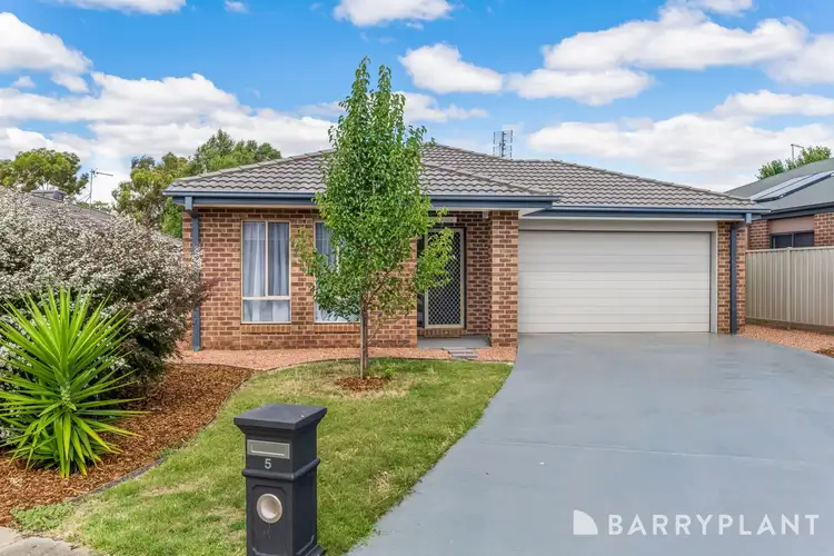 5 Cobb Court, Kangaroo Flat VIC 3555
