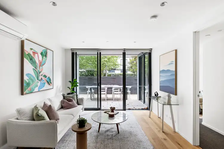 3/8B Evergreen Mews, Armadale VIC 3143