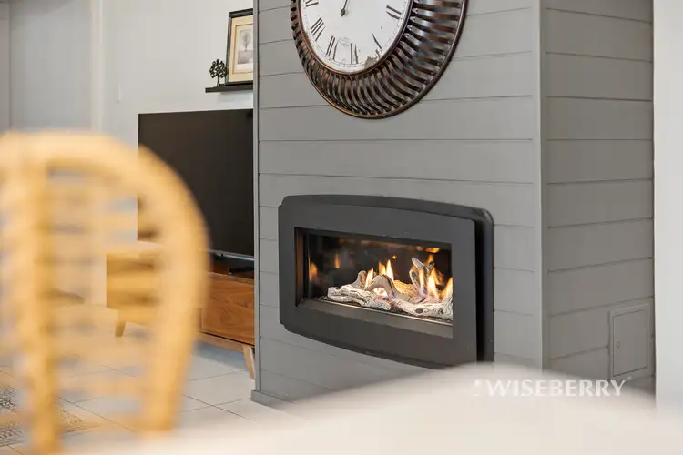 Fourth view of Homely house listing, 3 Evelyn Close, Hamlyn Terrace NSW 2259