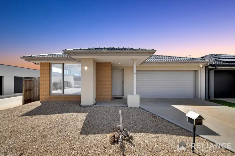 10 Bridgegate Road, Thornhill Park VIC 3335