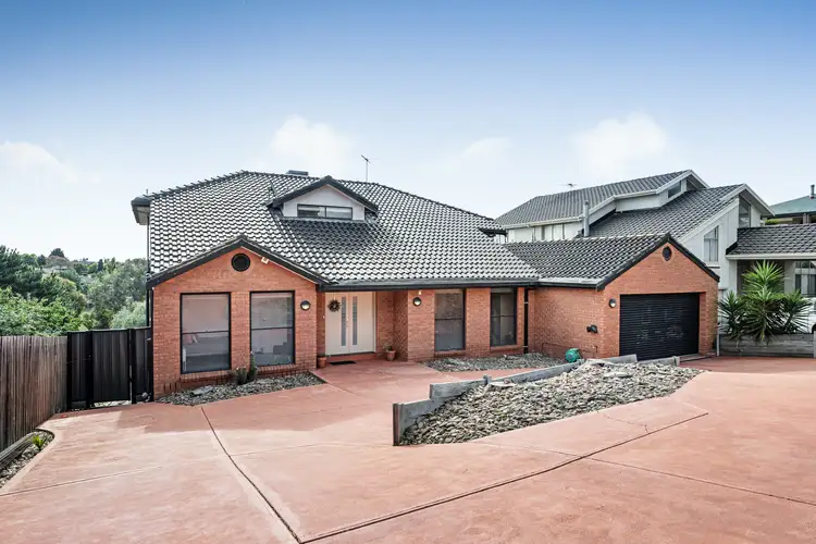 41 Bicentennial Crescent, Meadow Heights VIC 3048