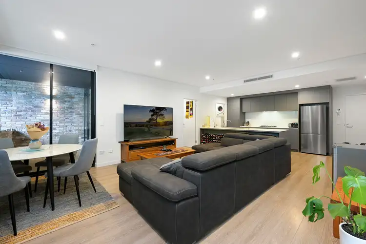 Fifth view of Homely unit listing, 2/26C Lord Sheffield Circuit, Penrith NSW 2750