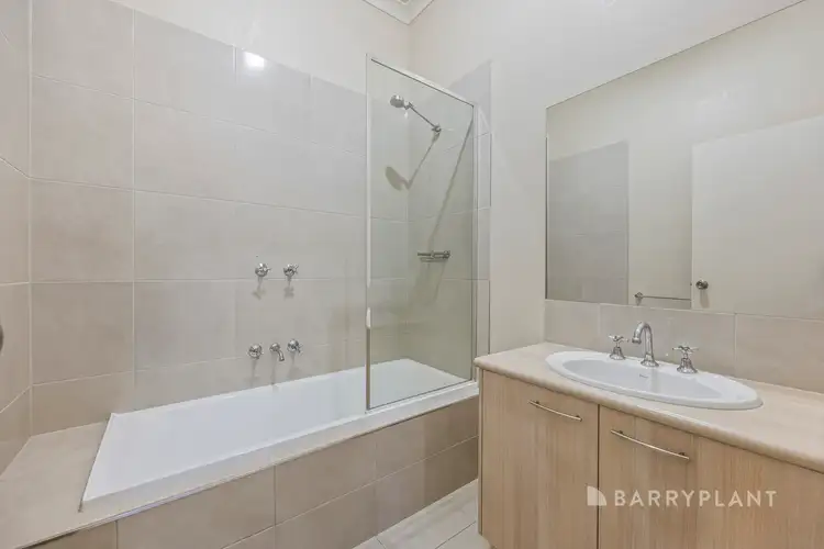 Fourth view of Homely unit listing, 2/622 Bond Street, Golden Point VIC 3350