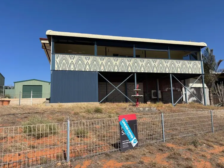 7 Craggs Court, Brown Range WA 6701
