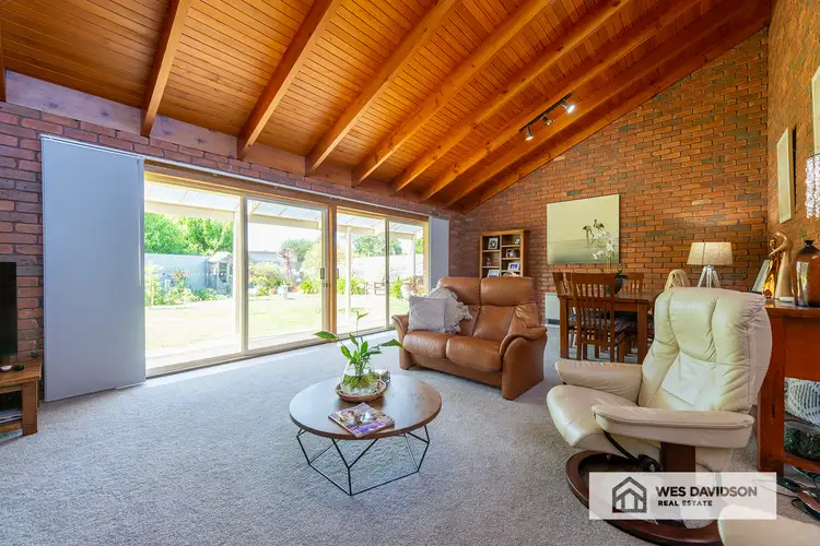 Fourth view of Homely house listing, 2 Isbel Court, Horsham VIC 3400