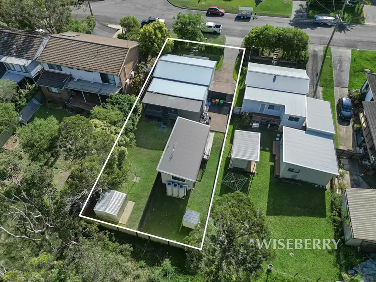 Main view of Homely house listing, 33 Grandview Parade, Gorokan NSW 2263