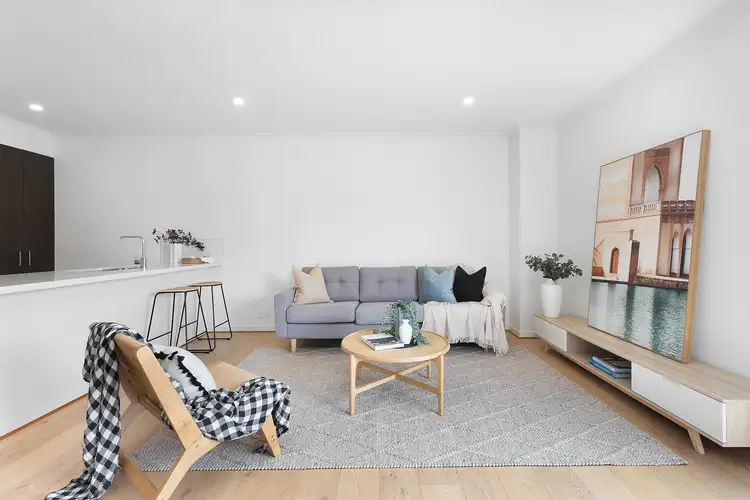 Main view of Homely townhouse listing, 76/15 Jumbuck Crescent, Lawson ACT 2617