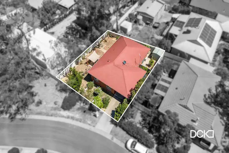 13 Aspin Gardens, Golden Square VIC 3555