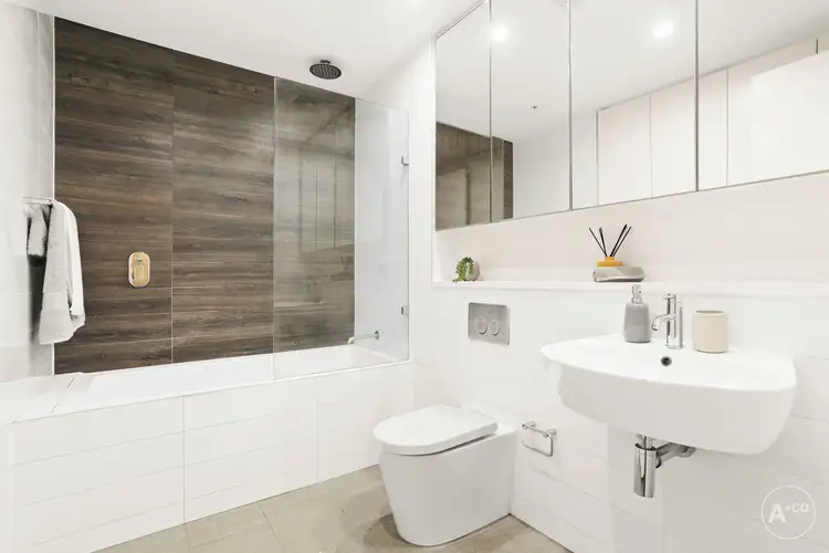 Sixth view of Homely apartment listing, 402/2 Muller Lane, Mascot NSW 2020