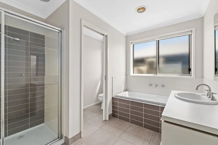 Sixth view of Homely house listing, 118 Hammersmith Circuit, Traralgon VIC 3844