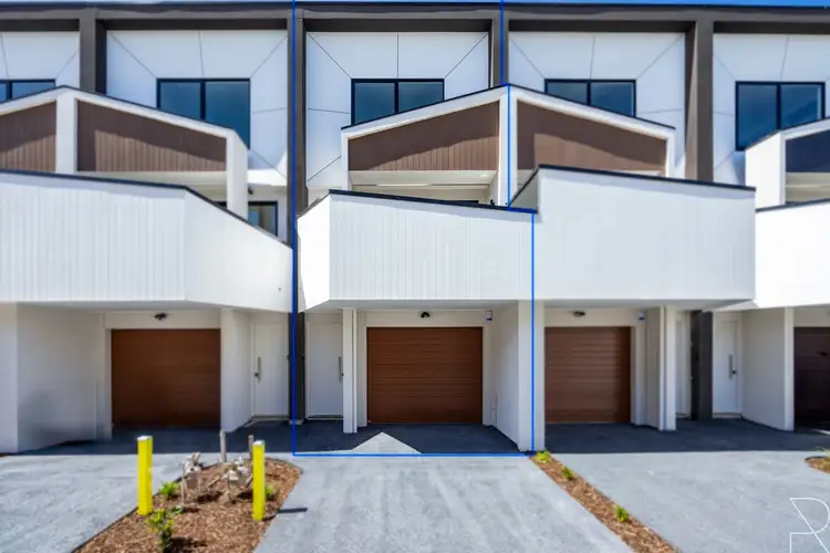5-7 Manikato Avenue, Mordialloc VIC 3195