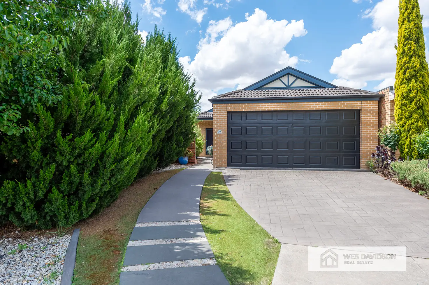 Main view of Homely unit listing, 1/36 Mardon Drive, Horsham VIC 3400