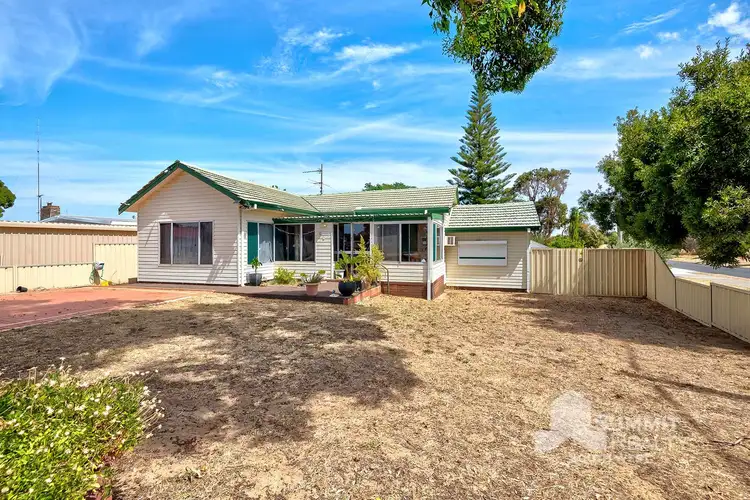 1 Stinton Street, Carey Park WA 6230