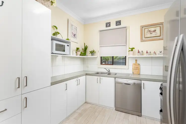 Fifth view of Homely unit listing, 16A Moolyeen Road, Carey Park WA 6230