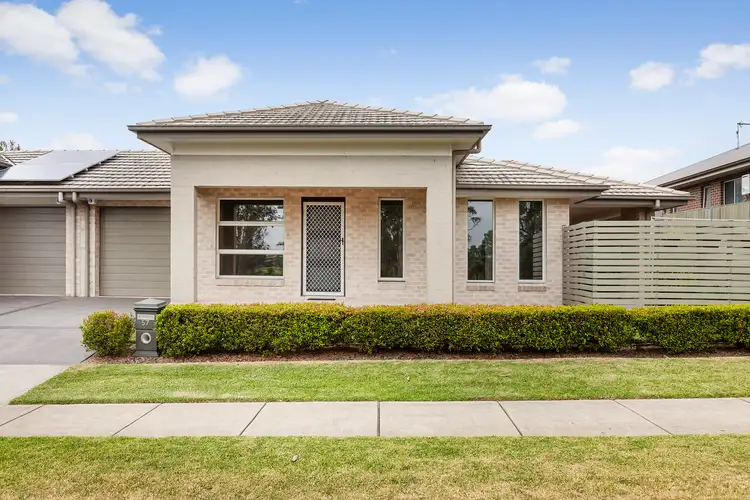 57 Adeline Crescent, Fletcher NSW 2287