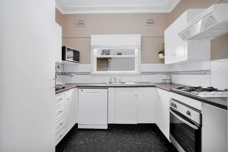 Sixth view of Homely house listing, 2 First Avenue, Toongabbie NSW 2146