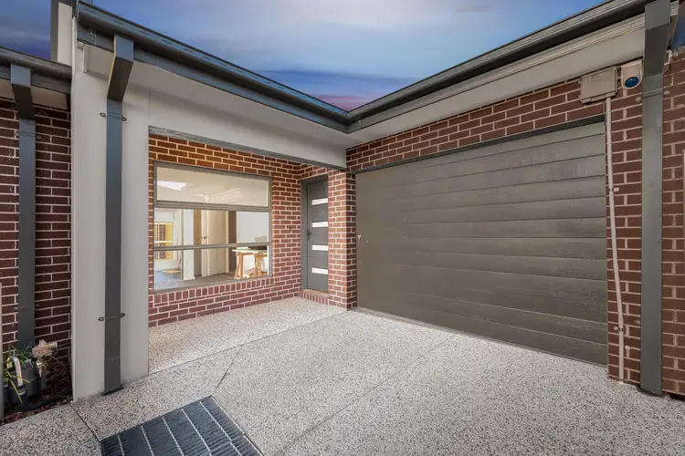 Main view of Homely unit listing, 3/6 Gloucester Court, Sydenham VIC 3037