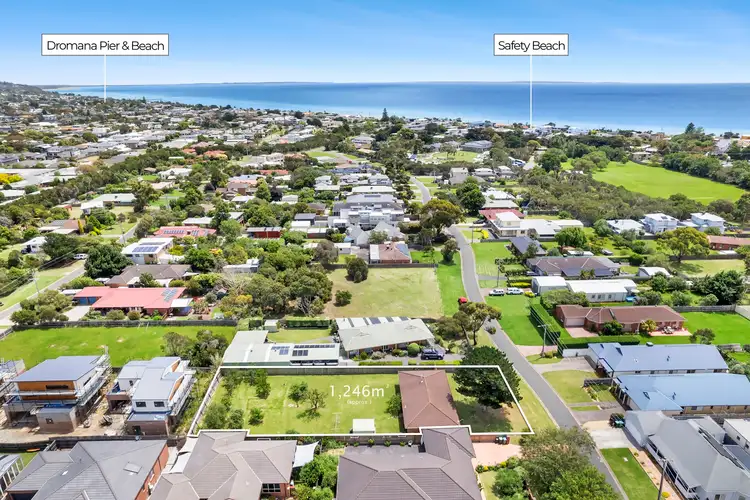 32 Victoria Crescent, Safety Beach VIC 3936