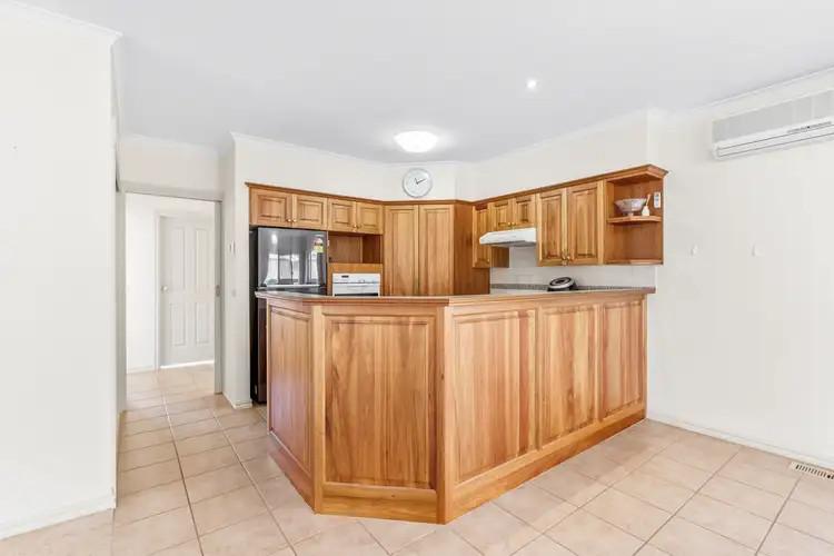Fifth view of Homely house listing, 2 Medinah Close, Warrnambool VIC 3280