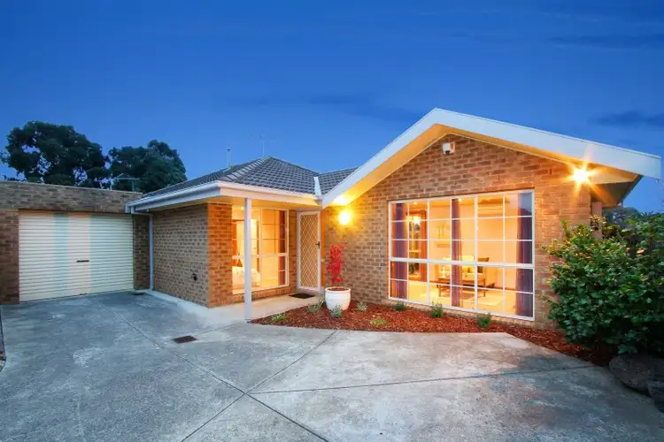 2/14 Rule Close, Mill Park VIC 3082